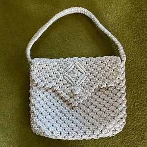 VINTAGE hand crafted macrame cream colored purse
